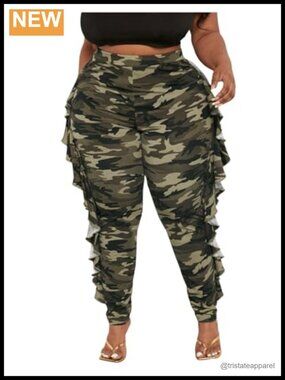 Plus Size Camo Print Skinny Leggings High Waisted Ruffle Trim Elastic Waist